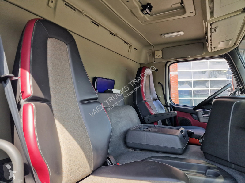 شاحنة Volvo 330 6x2*4 - Skiploader Laxo - Euro...