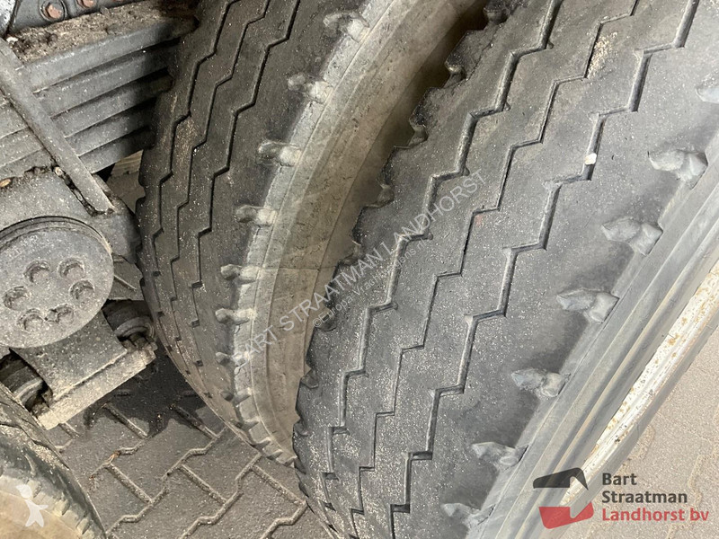 Lastbil MAN 49.440 10X8 met 22m³ geisoleerde...