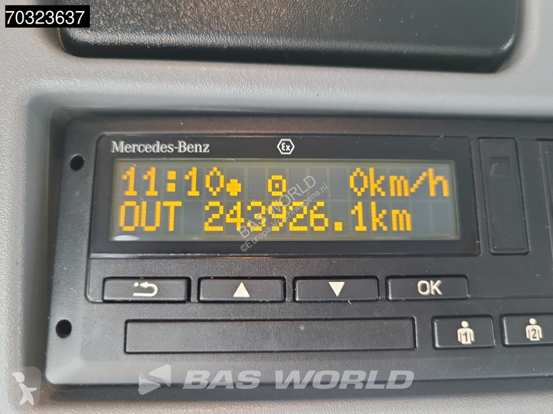 Mercedes 1524 4X2 15tonner curtainsides...