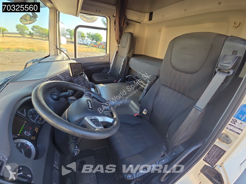 شاحنة DAF 450  4X2 Caja 8,20m Plataforma...