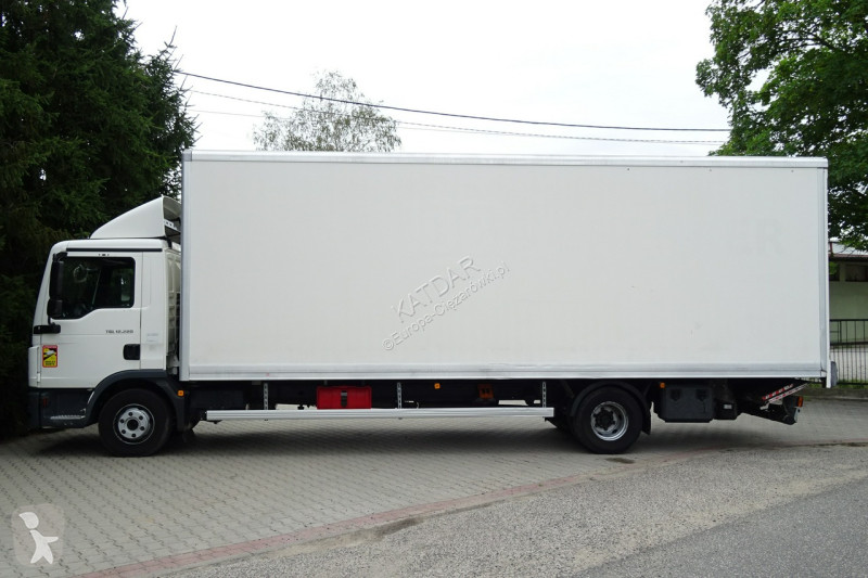 شاحنة MAN TGL 12.220 Euro 6 kontener 18p 423...
