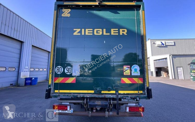 Camion Mercedes