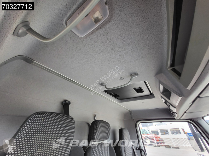 شاحنة Mercedes 816 4X2 Manual 6mtr Box...
