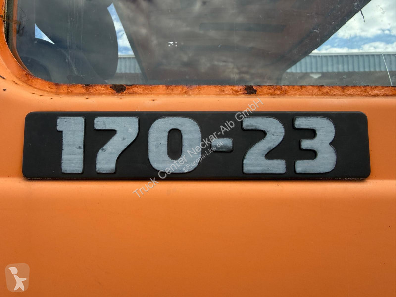 شاحنة Iveco   170-23 - Fahrgestell - V8 - nicht...