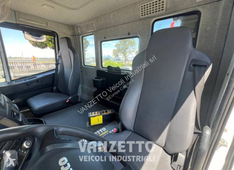 شاحنة Iveco