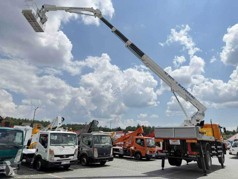 Camion MAN LE 14.220B 4x4 Zwyżka Bizzocchi KF...