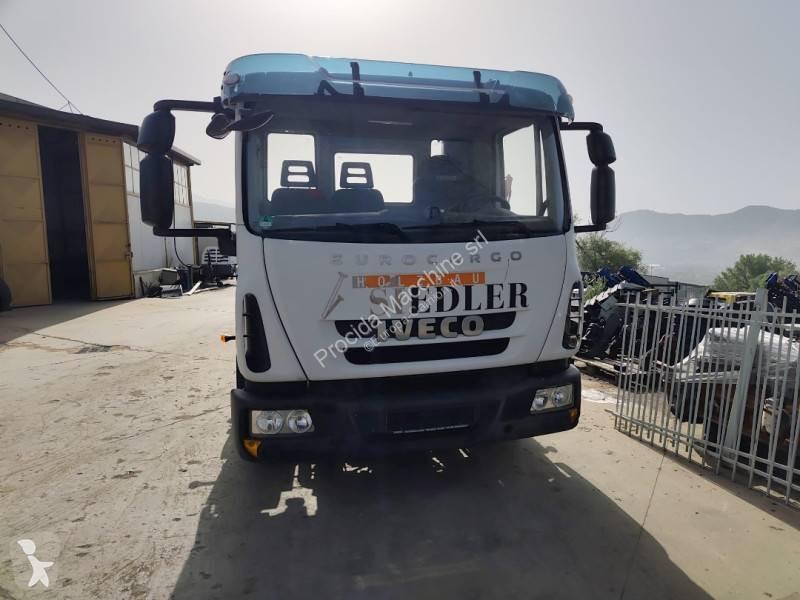 شاحنة Iveco