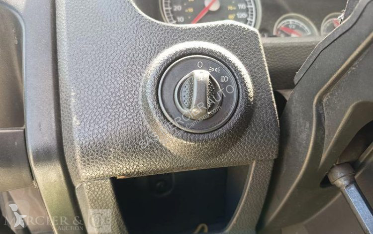 شاحنة Iveco