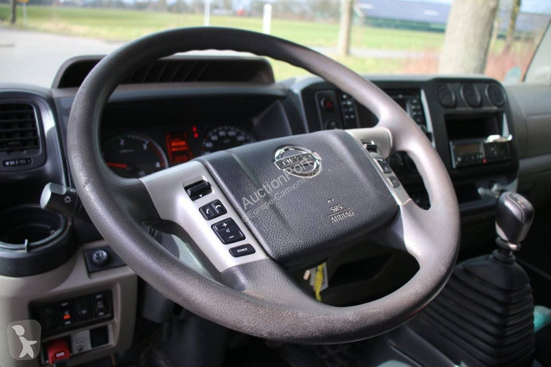 شاحنة Nissan