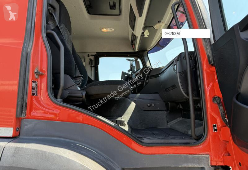 شاحنة Mercedes 3243