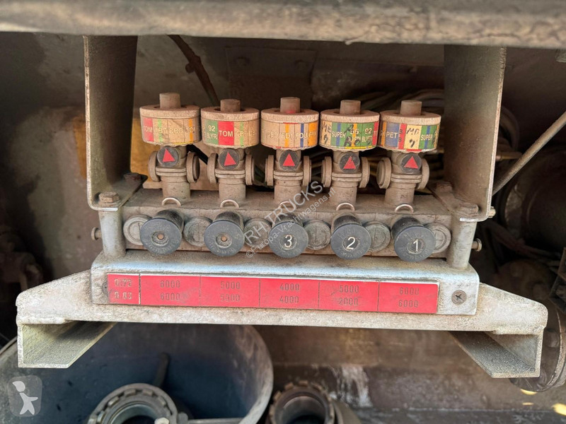 شاحنة Volvo 460 8X2 EURO 6 + 24.000 LITERS - 5...