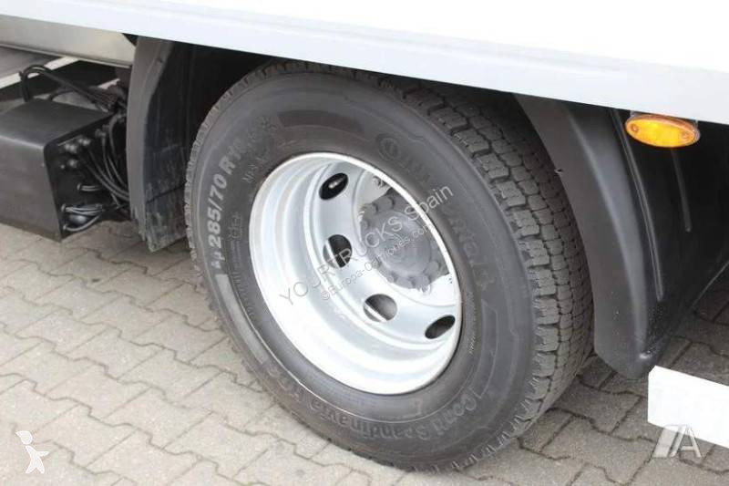 شاحنة Iveco