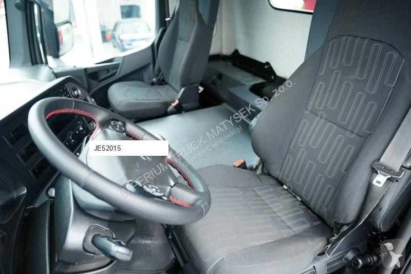 Vrachtwagen Mercedes 4145