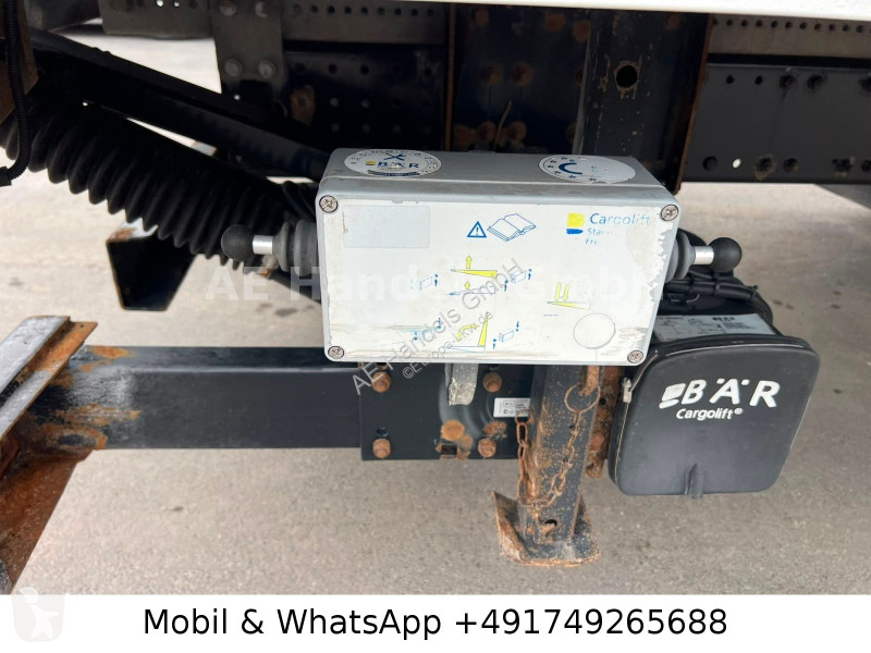 Vrachtwagen MAN 12.220 C BL...