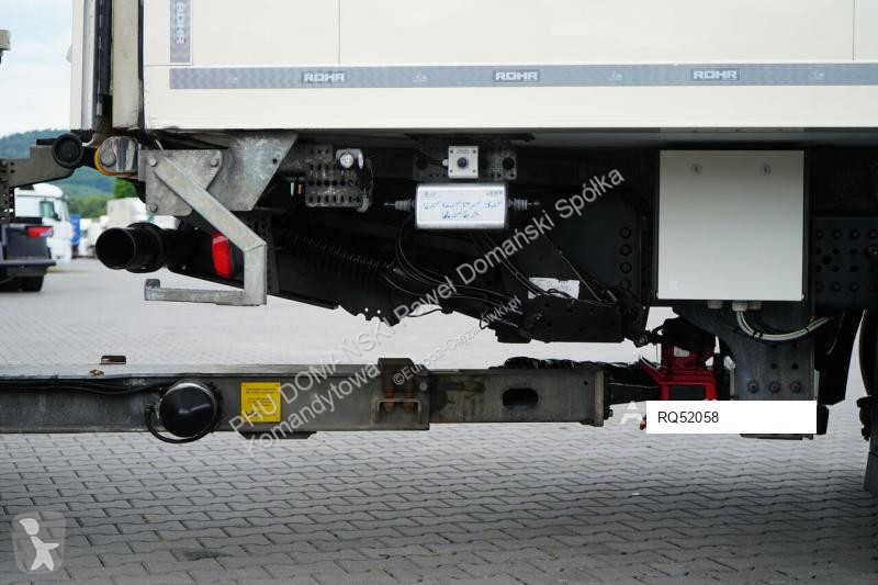 Vrachtwagen Mercedes / TANDEM