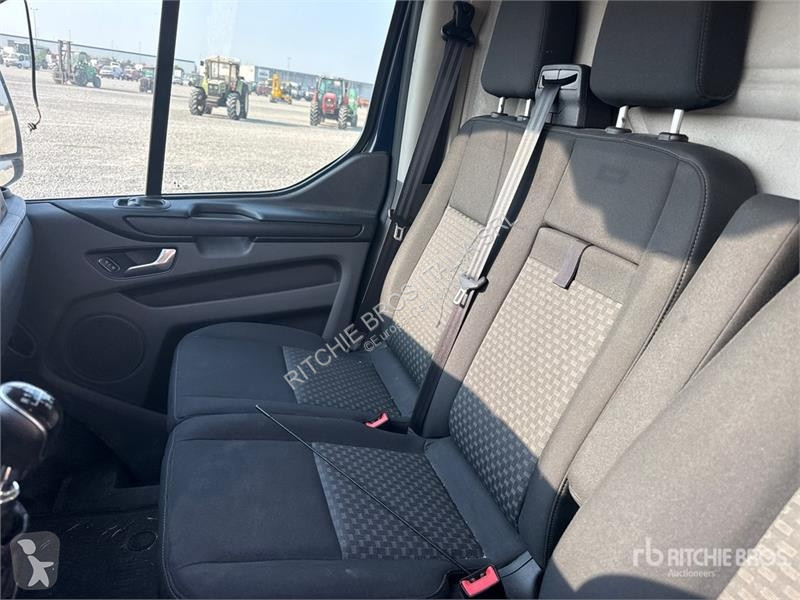 Комерційні автомобілі Ford