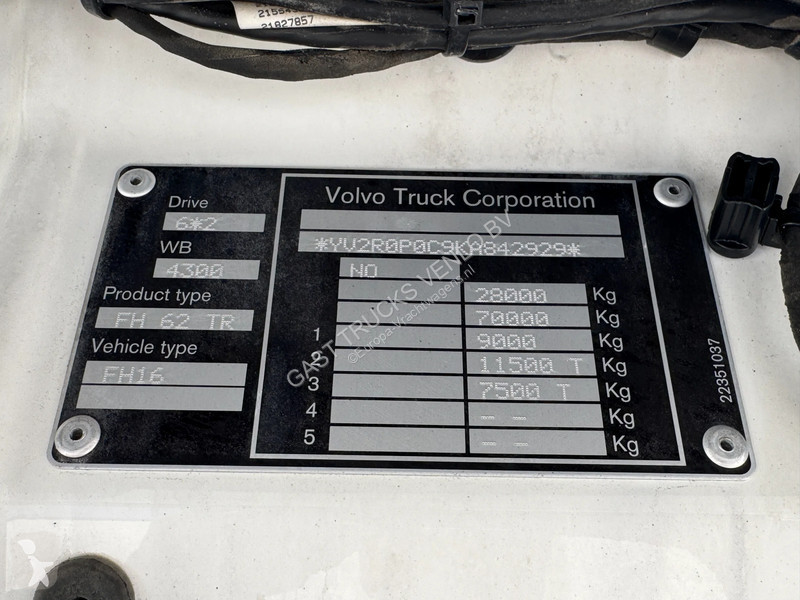 Camión Volvo 16750 6x2 Retarder Globetrotter WB...