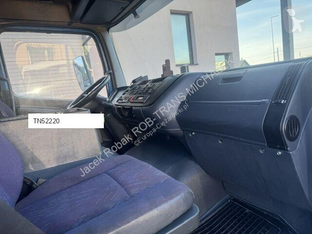 Camión Mercedes ATEGO18`28