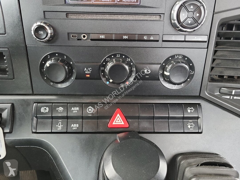 Camión Mercedes 3248