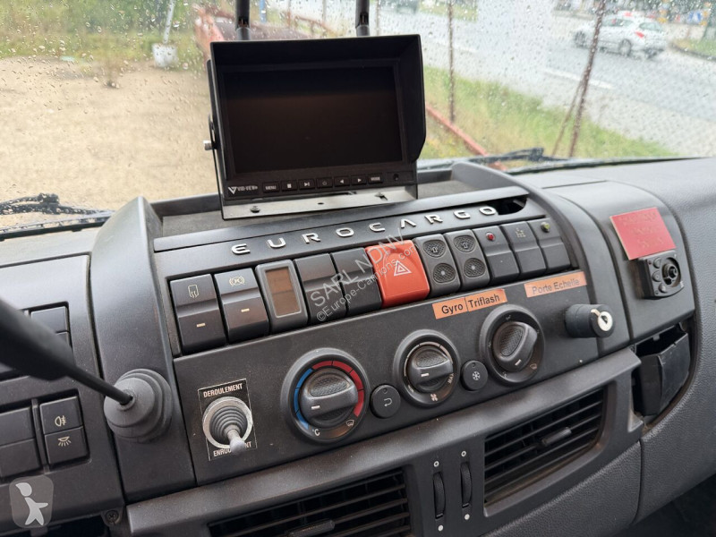 Teherautó Iveco 150 E 15