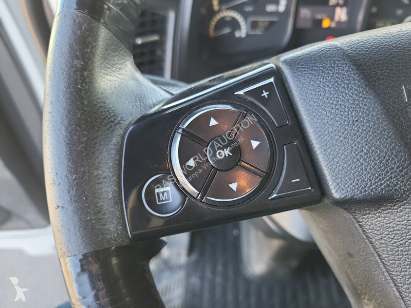Lastbil Mercedes 3251