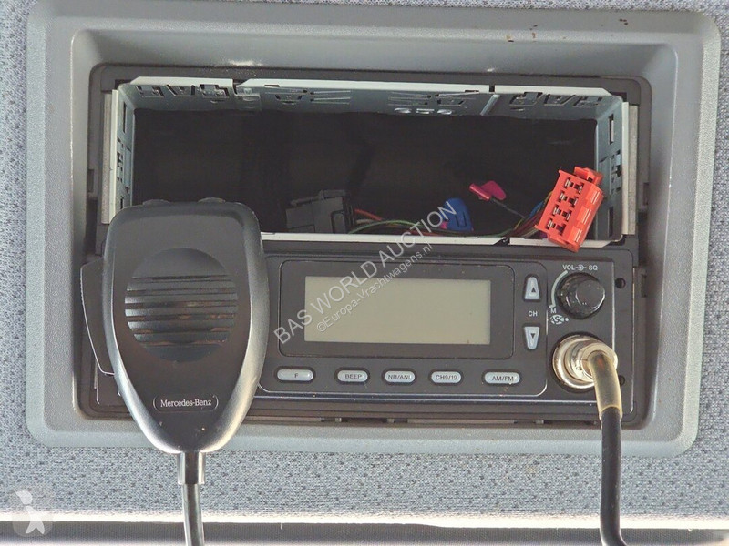 شاحنة Mercedes 1527