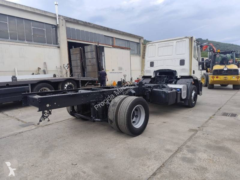 Camion Iveco 150 E 22