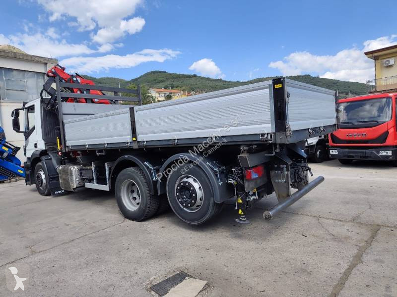 Iveco AD 260 S 31 X/P truck