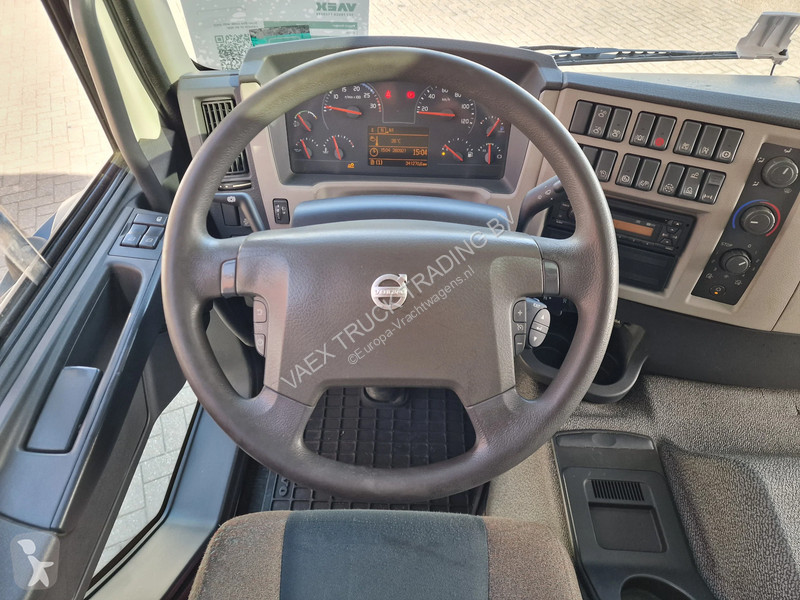 Camion Volvo FE 320 HMF 1620 -4k with rotator &...