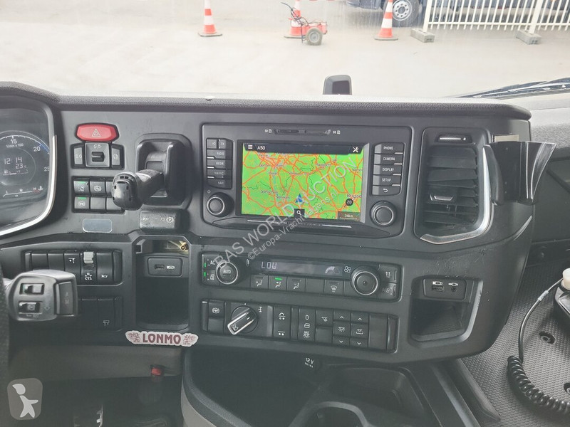 Camião Scania 580