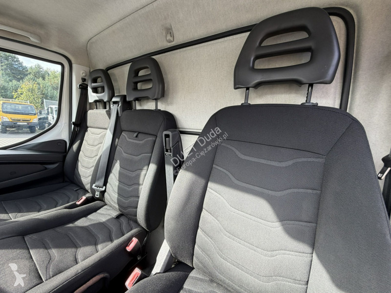 Camion Iveco 72C17 Kontener HI-MATIC 15 Euro Palet