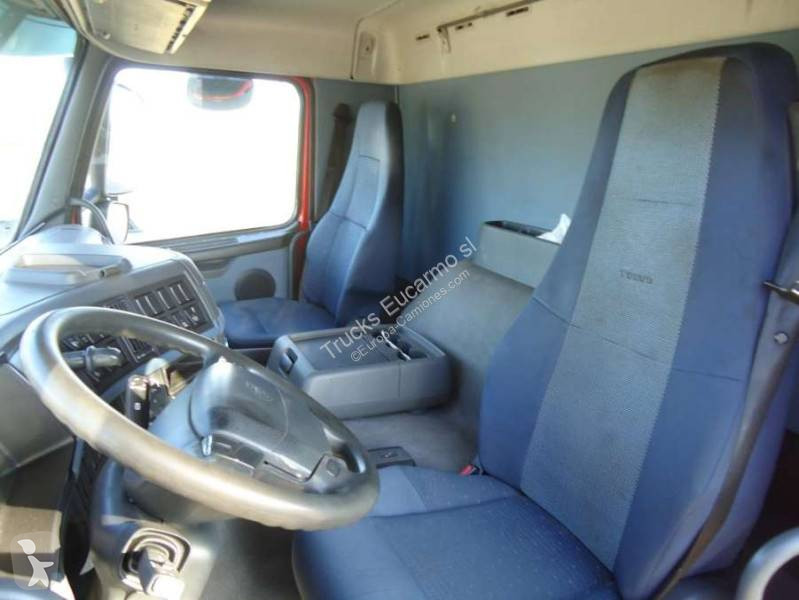 Volvo 400 truck