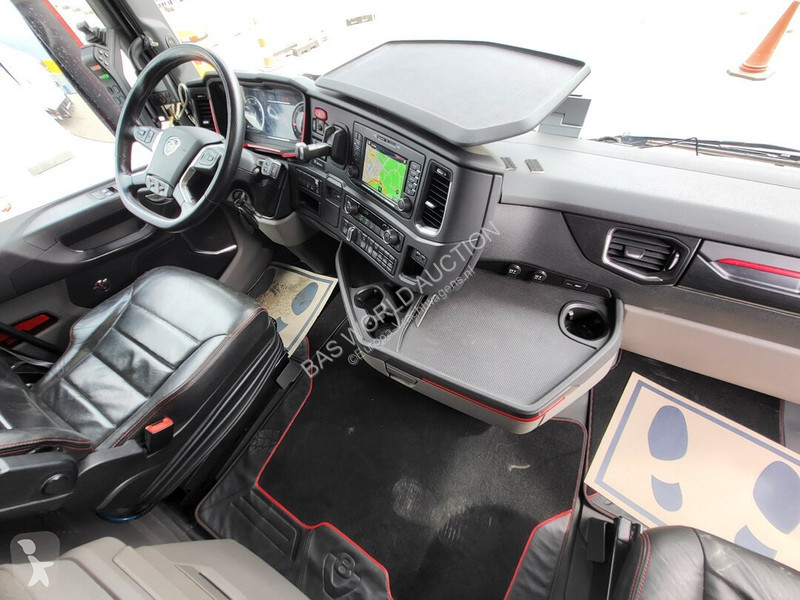 Lastbil Scania 520