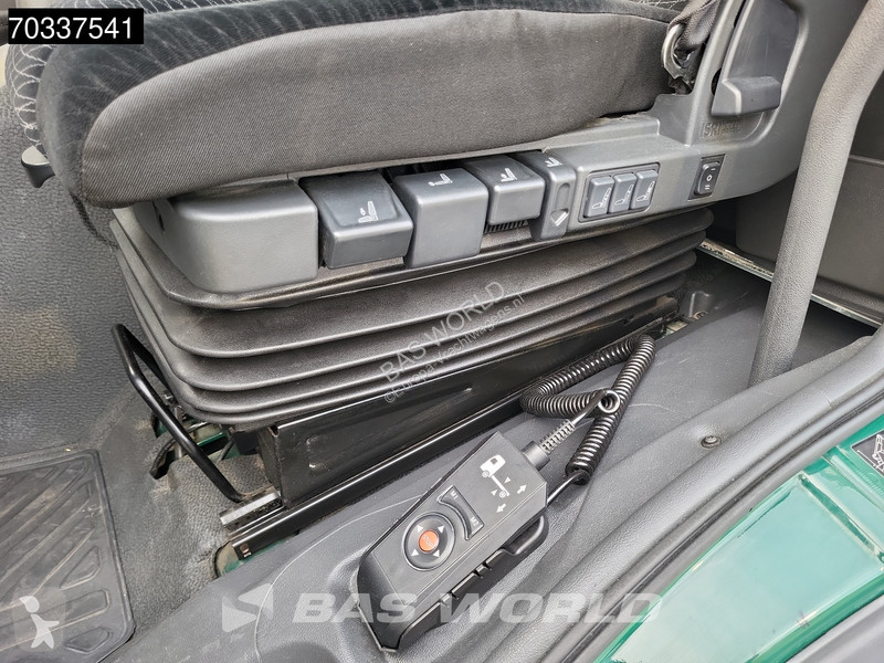 Lastbil Mercedes 1324 4X2 13t 6-Cylinder Engine...