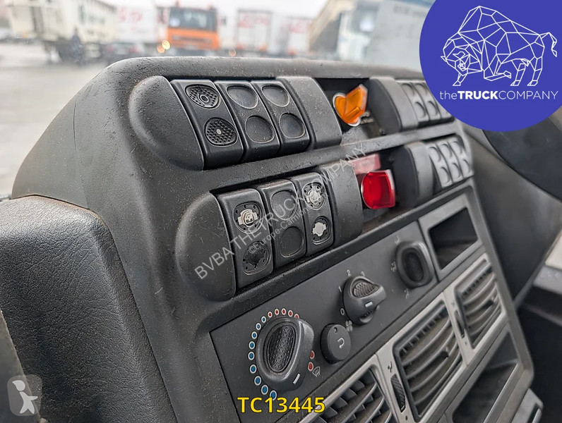 Camión Iveco EuroCargo 100 E18