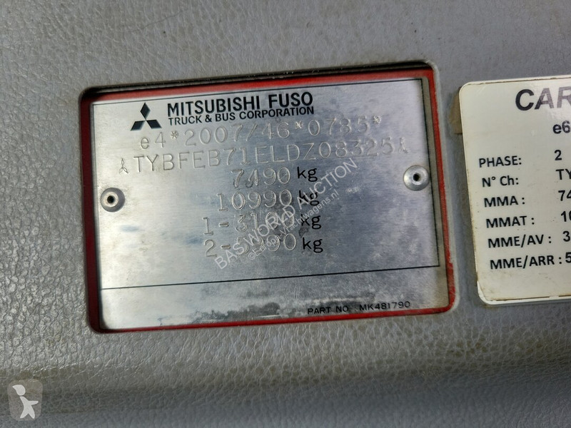 Camión Mitsubishi Fuso 7C18