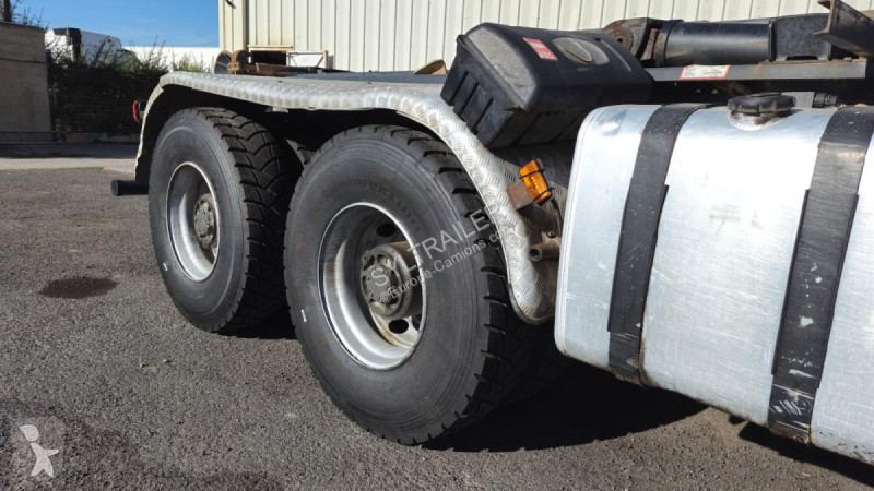 Camión Volvo 450