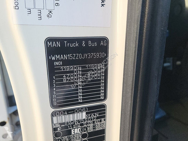 Камион MAN 12.220