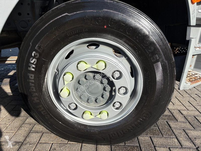 Mercedes 1829 + LOADLIFT 3000 KG + MANUAL + BOX...