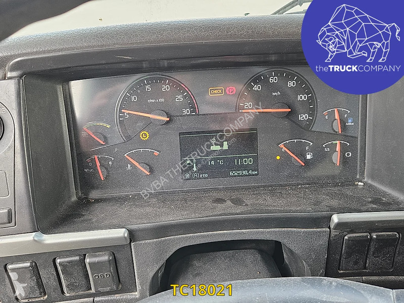 Volvo 440 truck