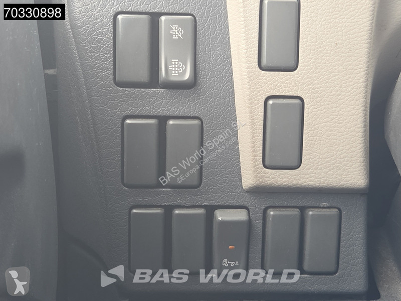 Volvo 320 4X2 20.5 Tonelades 1500kg plataforma...