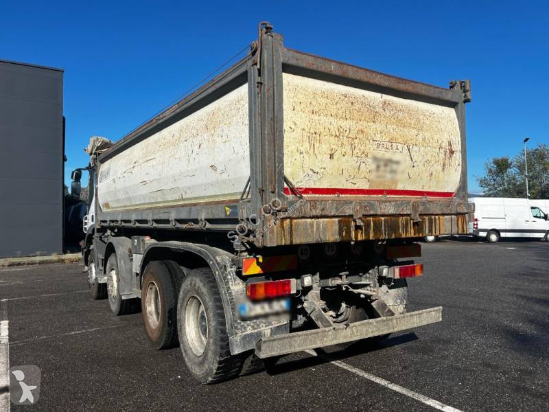 Iveco 450 truck