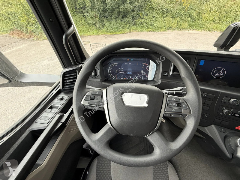 Lastbil MAN 26.520 MAN  26.520 LL 6x2 Hiab...
