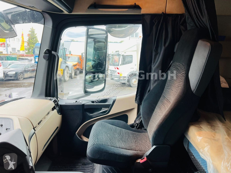Kamion Mercedes 4 2543 BL L ClassicSpace...