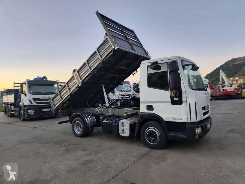 Iveco 100 E 18 truck