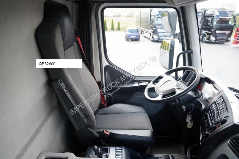 Kamion Renault D 26 WIDE
