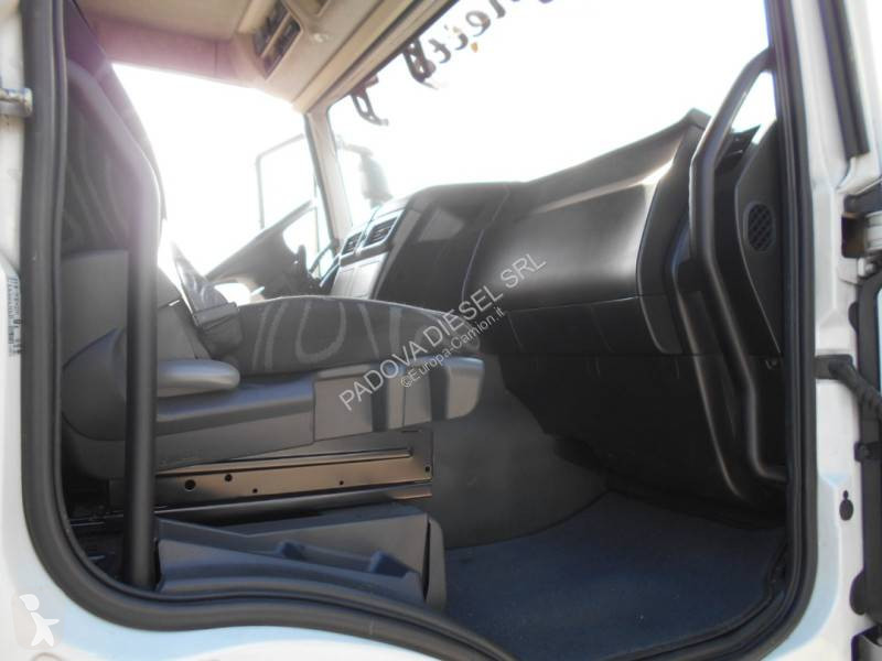 Kamion Iveco 260 S 36