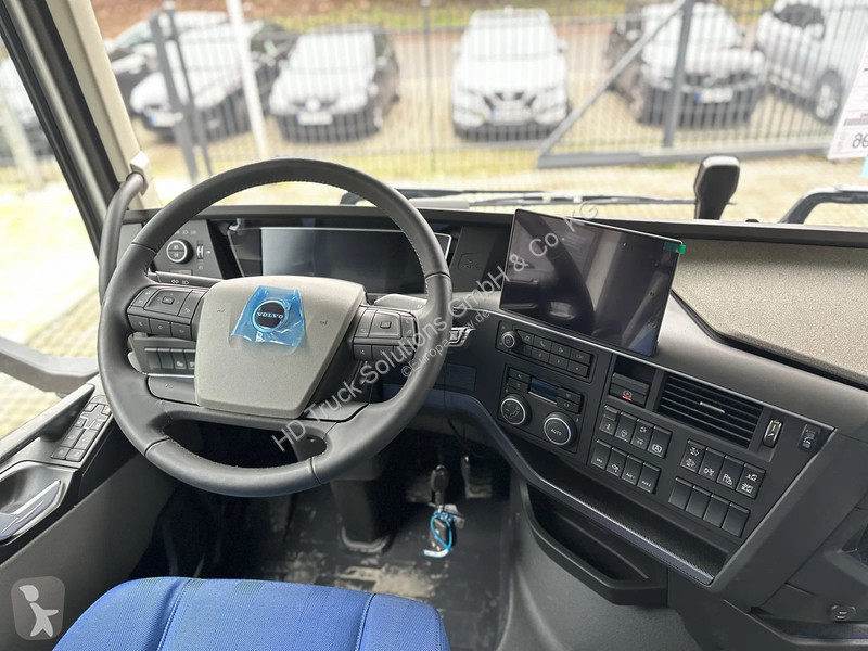Kamion Volvo 540 Volvo  540 8X4 HIAB...