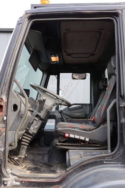 Iveco Utility Truck with Palfinger PK 500 Crane...