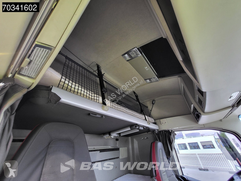 Volvo FH 460 4X2 -Truck APK 1500kg Tailgate...